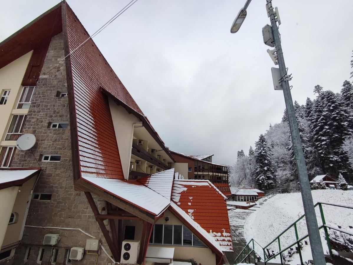 Hotel Ciucas BaileTusnad Exterior foto